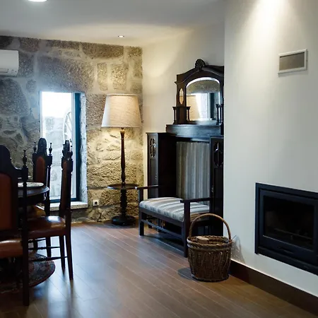 Casa Dos Chuchos Cabanas de Viriato